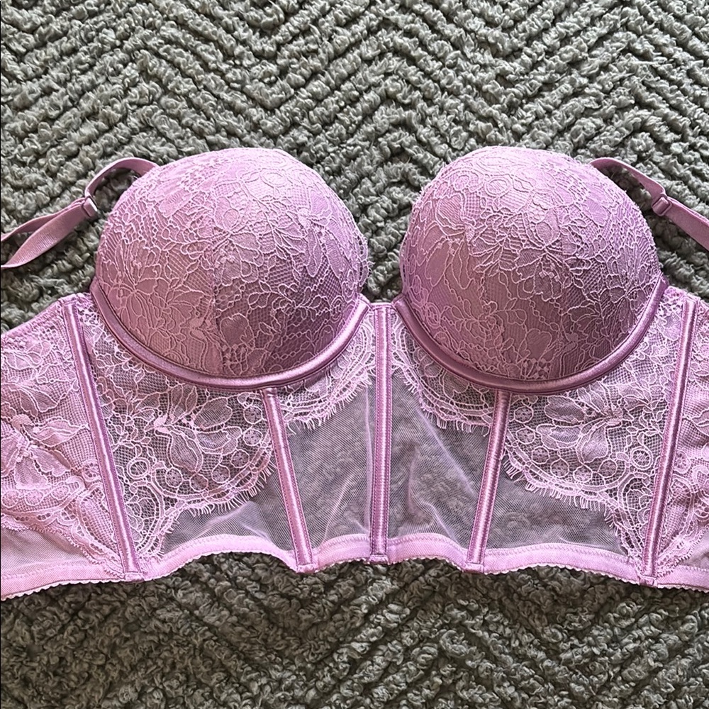 Lace Underwire Bustier in Lilac